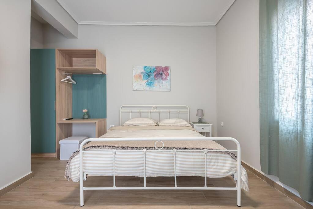 Peacock'S Terrace Apartment Piraeus Exterior photo